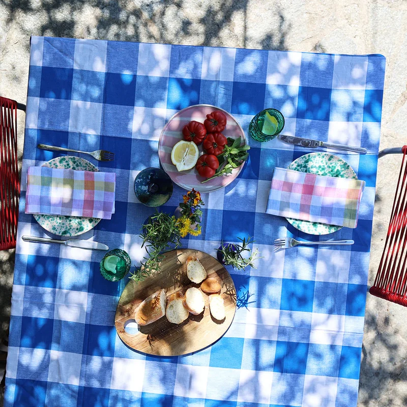 Table Cloth - Checks
