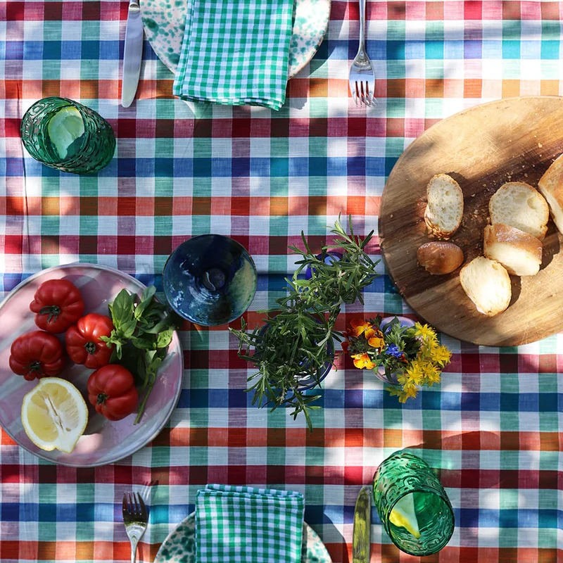 Table Cloth - Checks