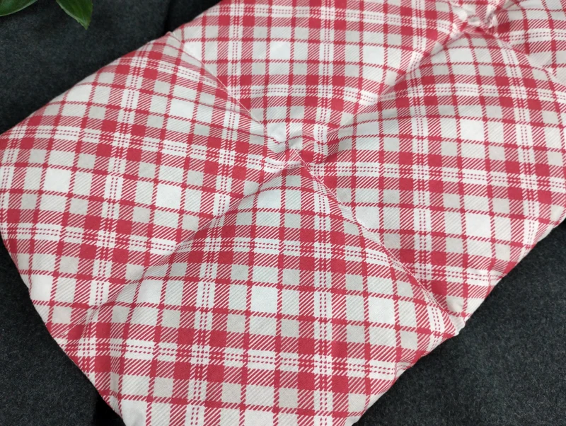 Körnerkissen Karo rot