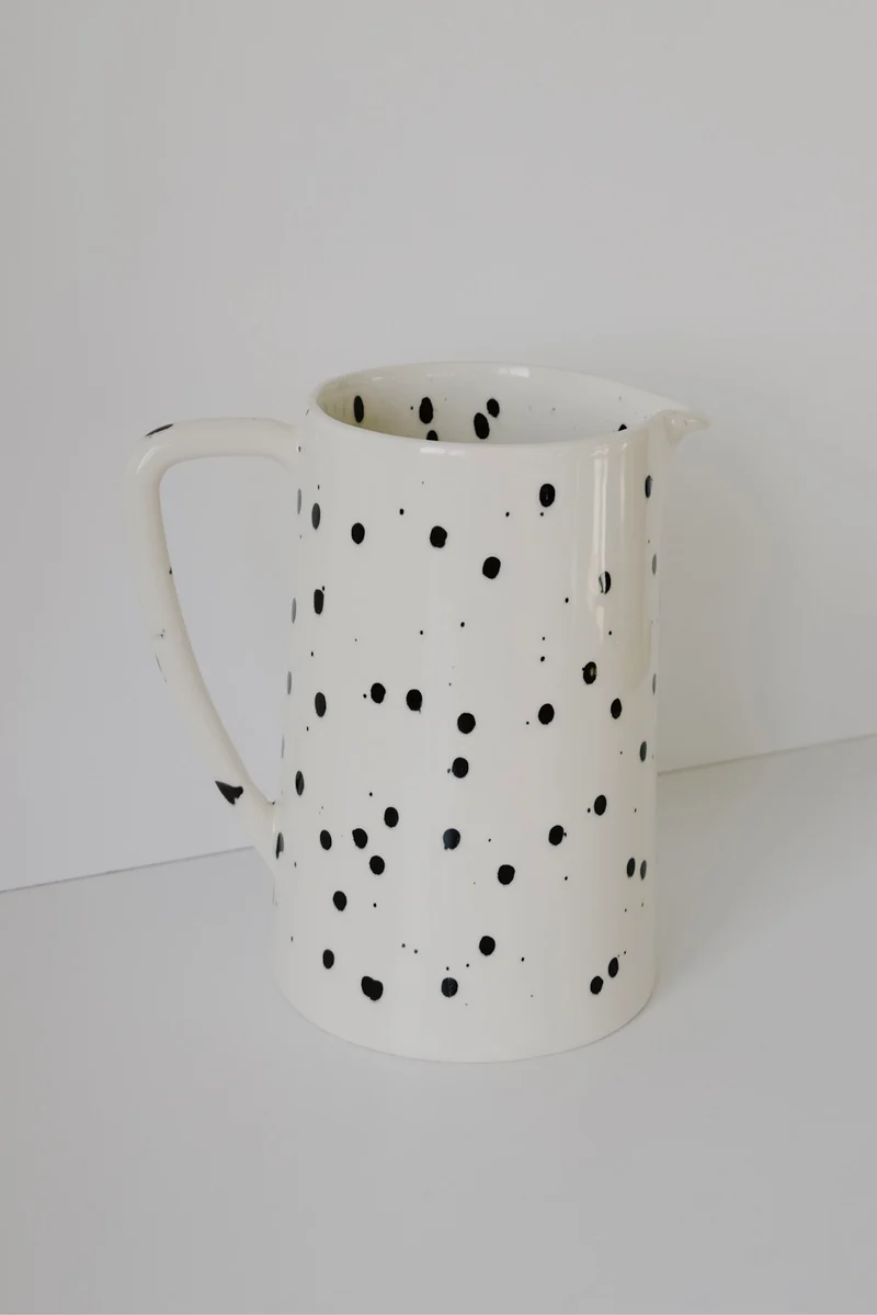 big jug - black dots