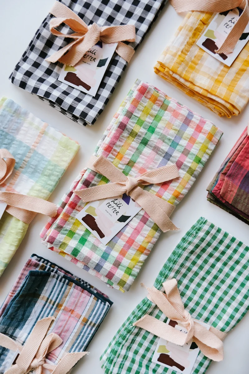 woven cotton napkins - color love - set of 2