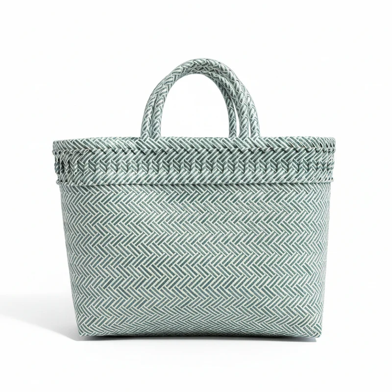 Einkaufskorb – Geflochtenes Design in Mint & Weiß