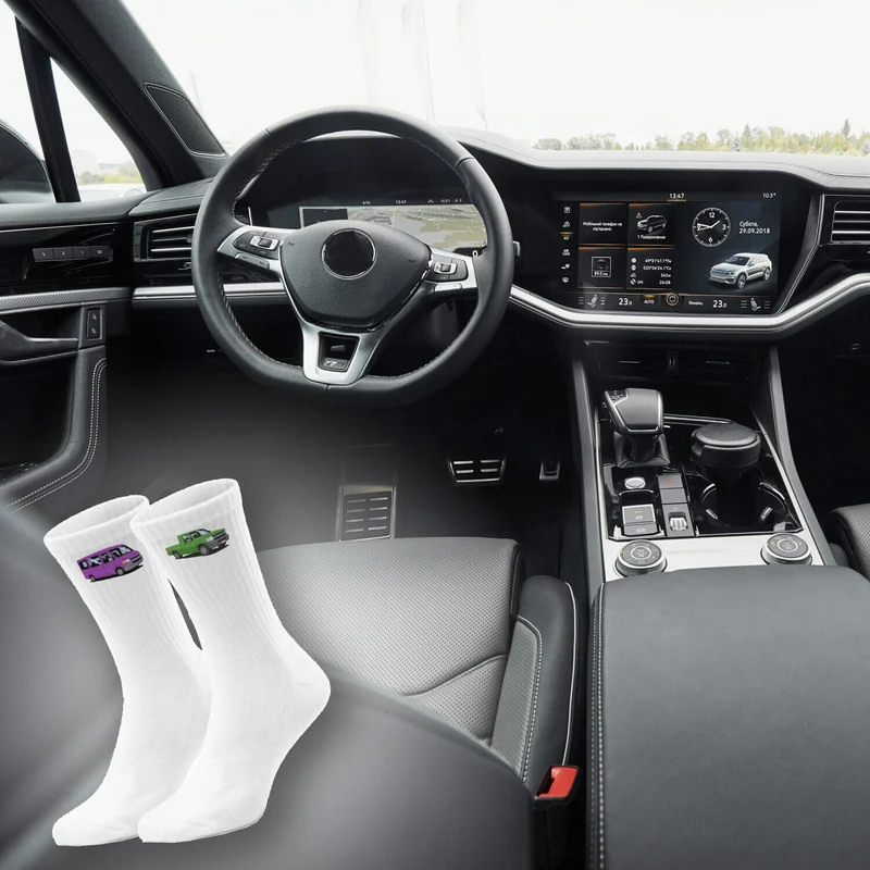 epicsocks Benzin im Blut Auto Familienkutsche Socken in 37-41 im Paar