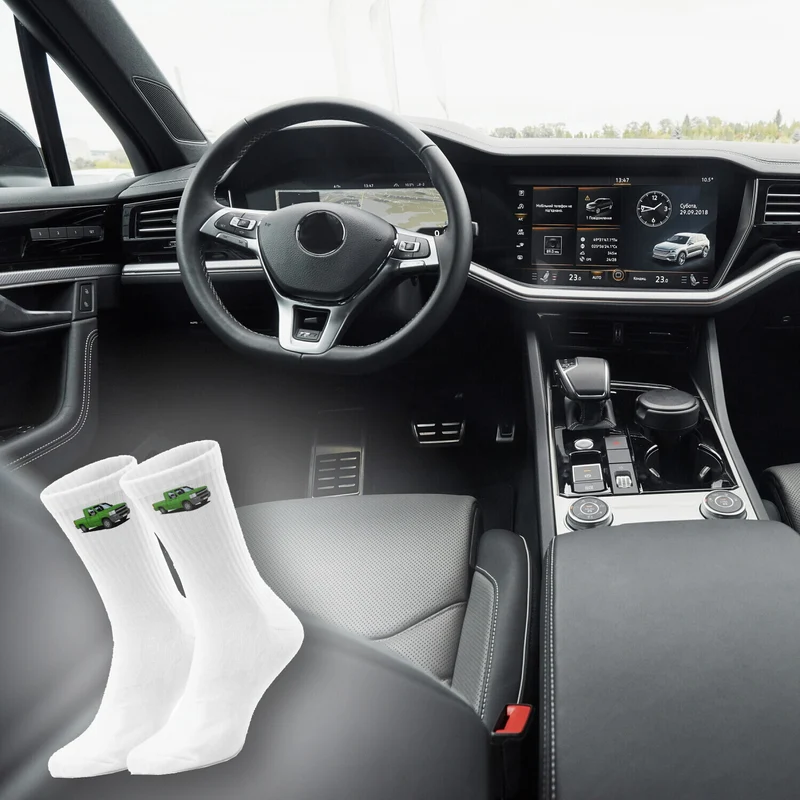 epicsocks Benzin im Blut Auto Pickup Socken in 37-41 im Paar
