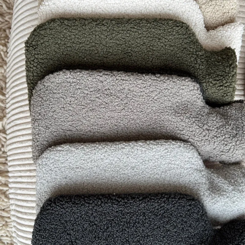 Poufet Wärmflasche | Bouclé | Creme/OffWhite | Handgemacht in Deutschland