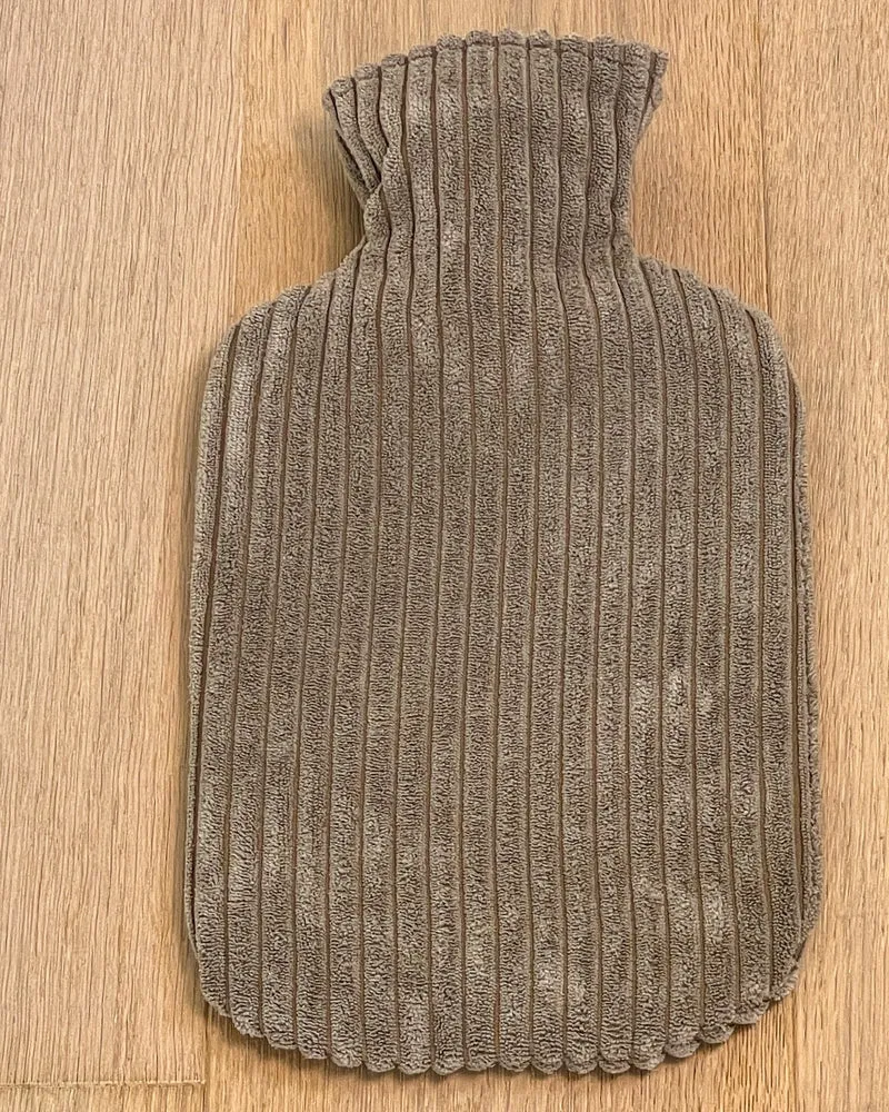 Poufet Wärmflasche | Breitcord | Taupe/Greige | Handgemacht in Deutschland