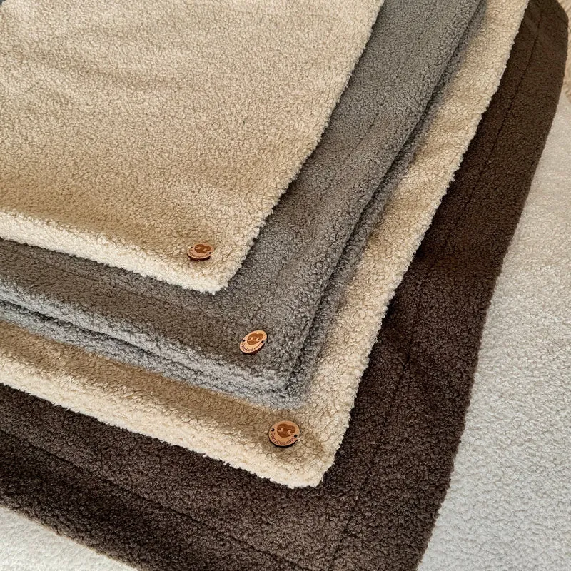 POUFET Schutzdecke – Bouclé