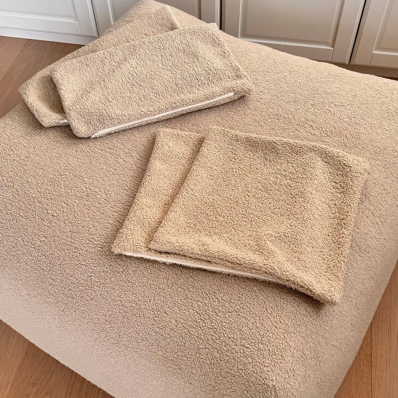 POUFET Kissenbezug – Bouclé & Breitcord