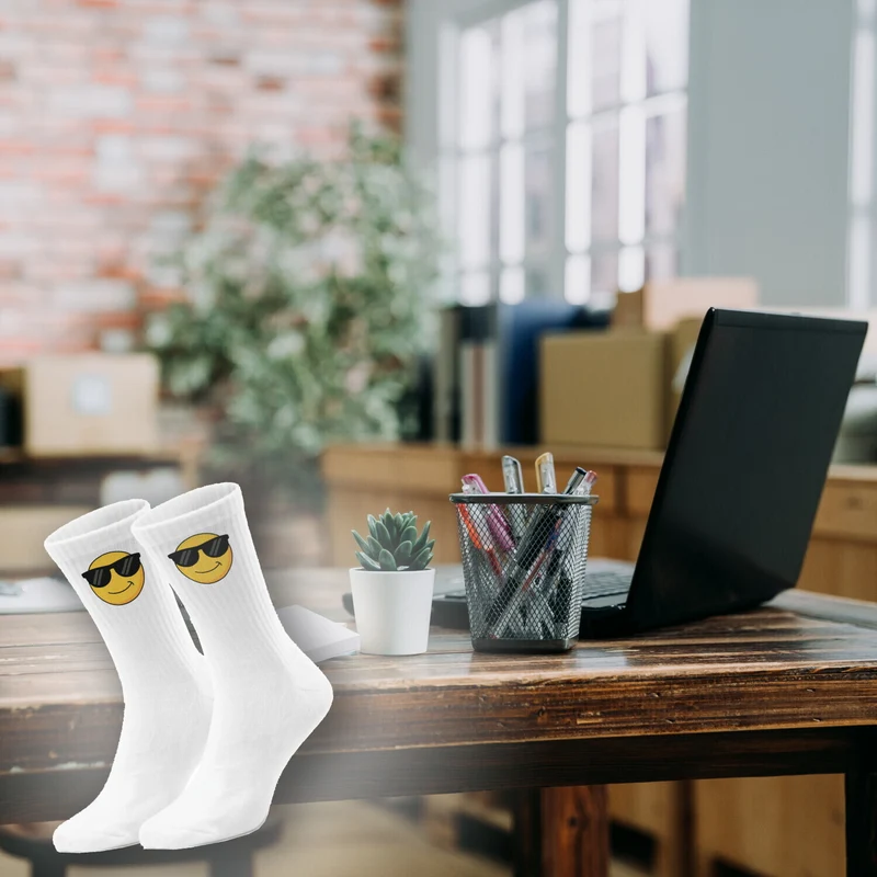 epicsocks EmotiFeet Sonnenbrille Emoticon Socken in 37-41 im Paar