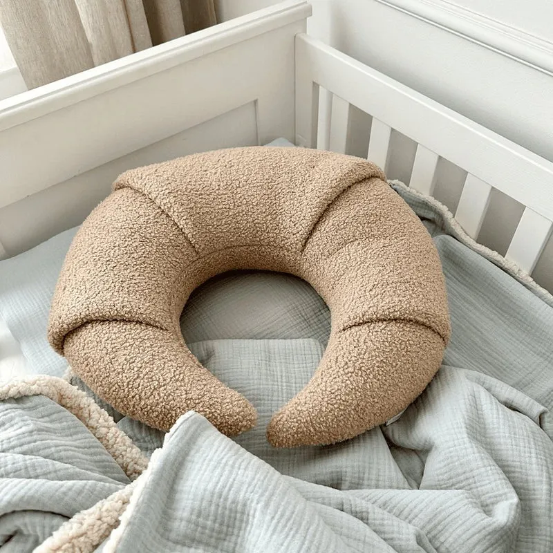 Stillkissen "Croissant Boho Boucle Chocolate"
