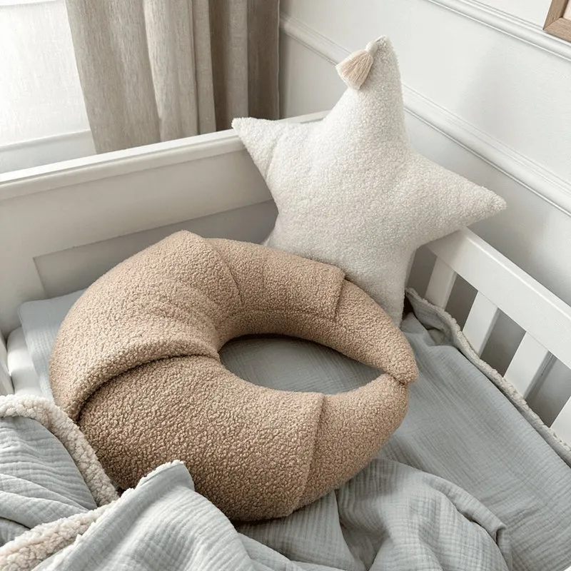 Stillkissen "Croissant Boho Boucle Chocolate"