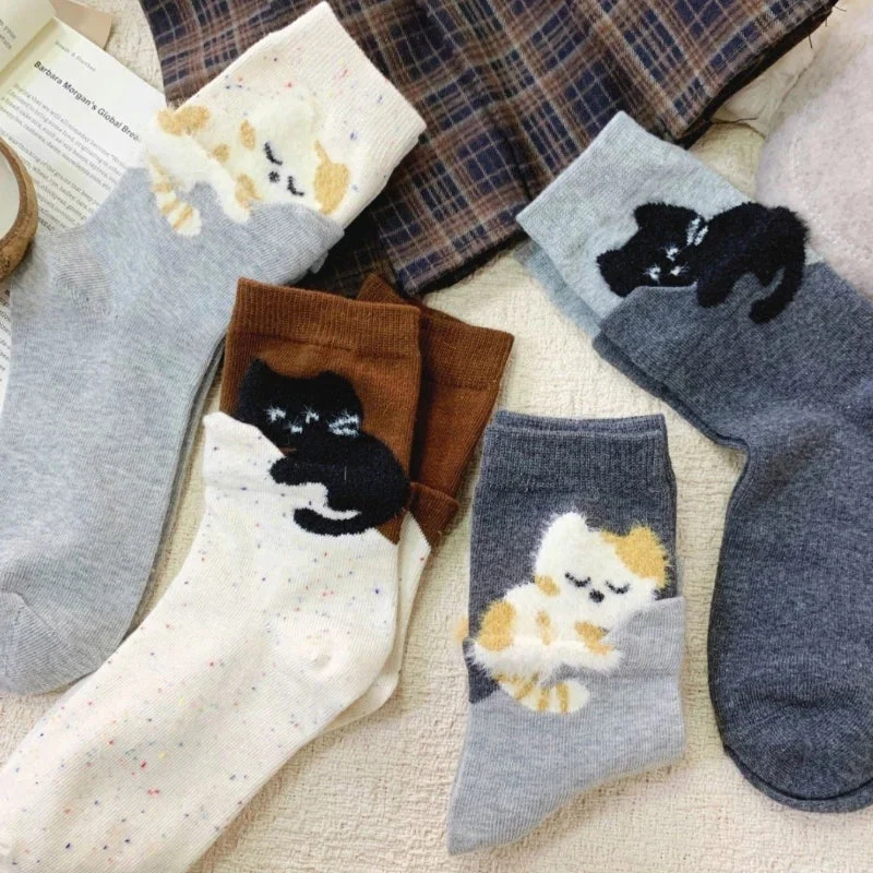 Clingy Cat Socks