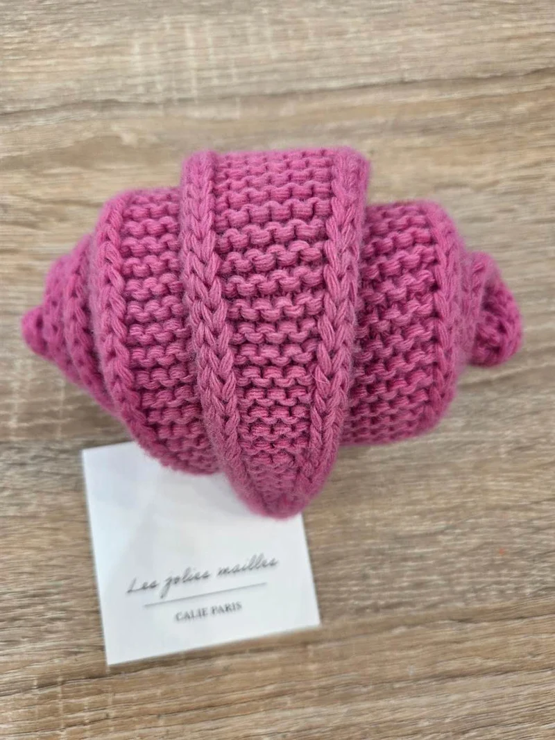 Kleiner Strickschal • Fuchsia