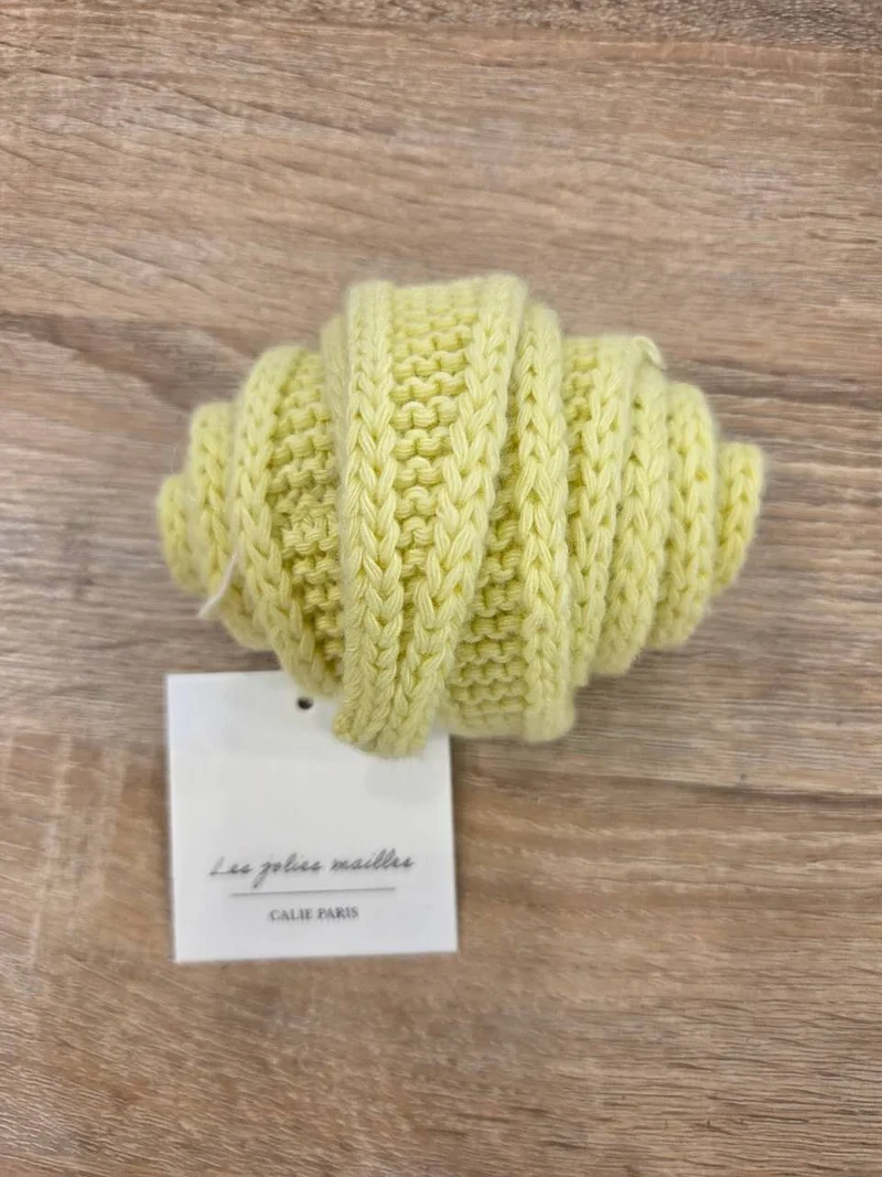 Kleiner Strickschal • Zitronengelb
