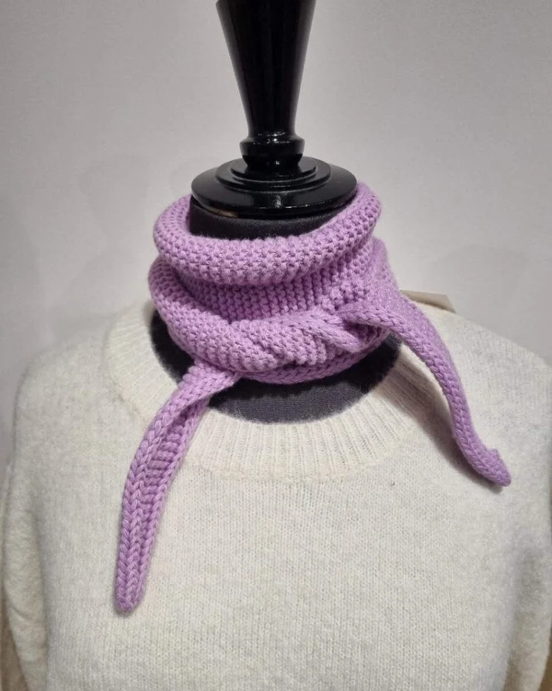 Kleiner Strickschal • Parma (Lila-Pink)
