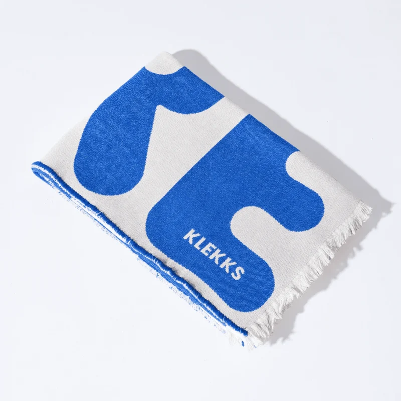 KLEKKS NO. 11 Leichte Baumwolldecke • Blau