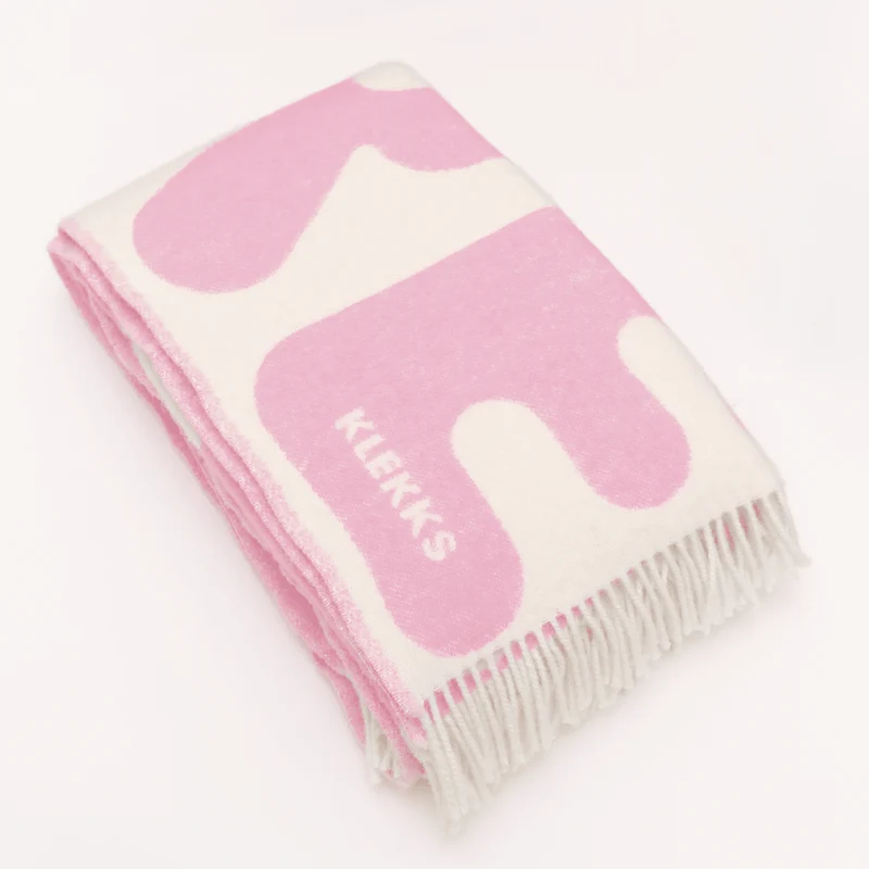 KLEKKS NO. 11 Wolldecke • Rosa
