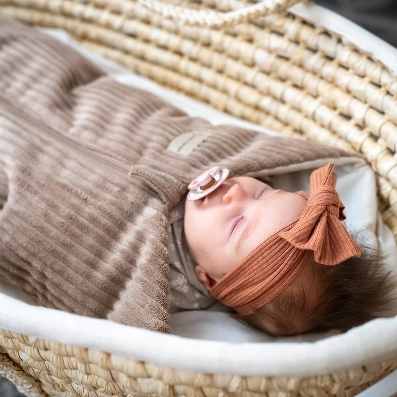 Pucksack Cord mitwachsend - Wärmender Ganzjahres Babyschlafsack