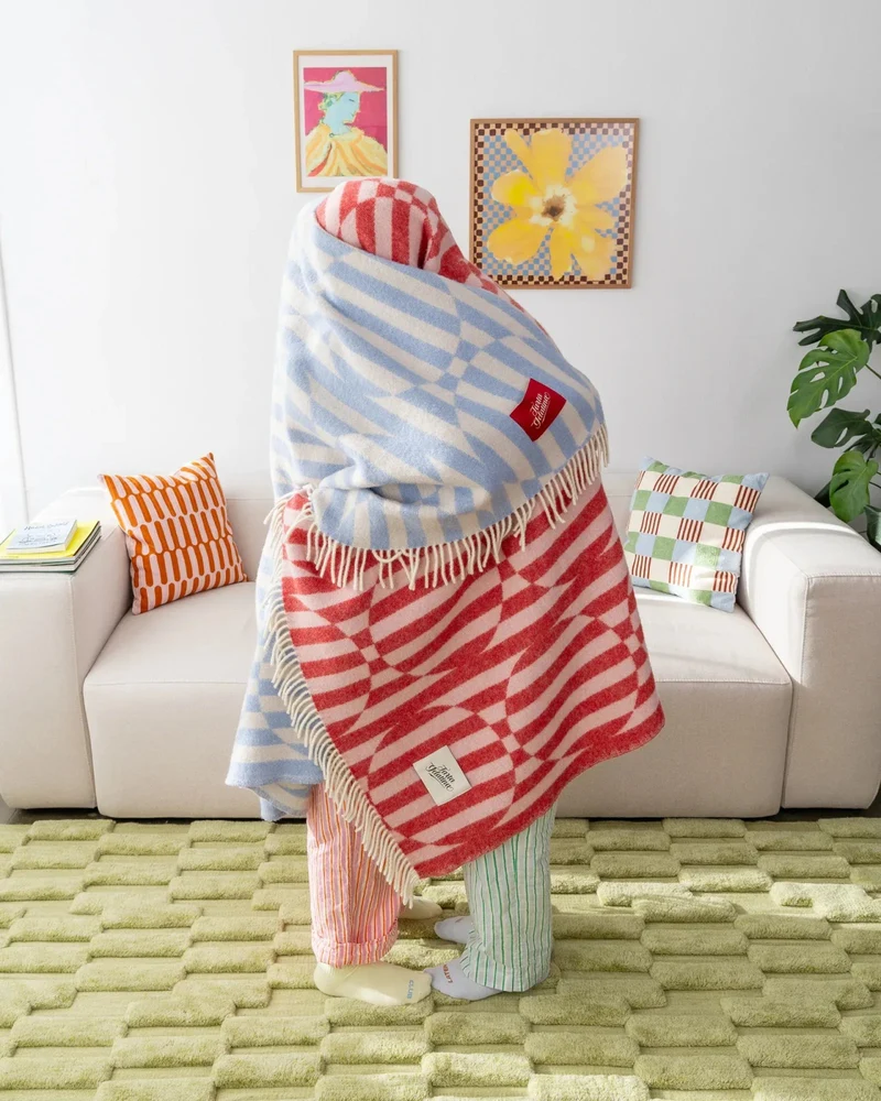 NOLITA Sofadecke aus Wolle • Light Blue