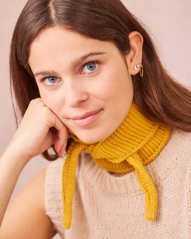 Kleiner Strickschal • Gelb