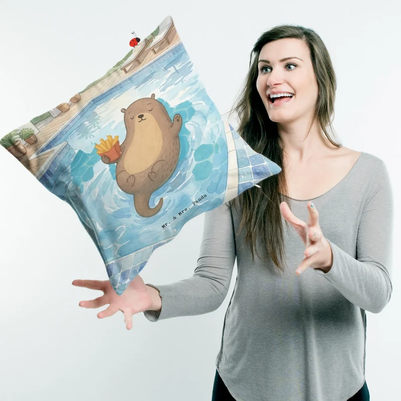 40x40 Kissen Otter Schwimmbad Pommes Design