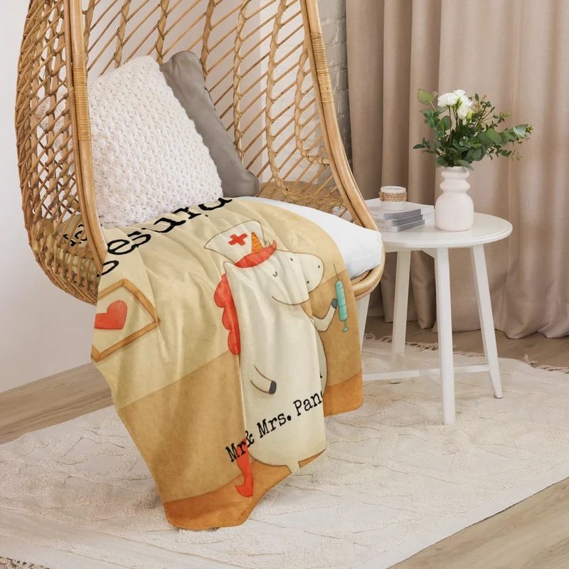Sherpa Kuscheldecke Einhorn Krankenschwester Design