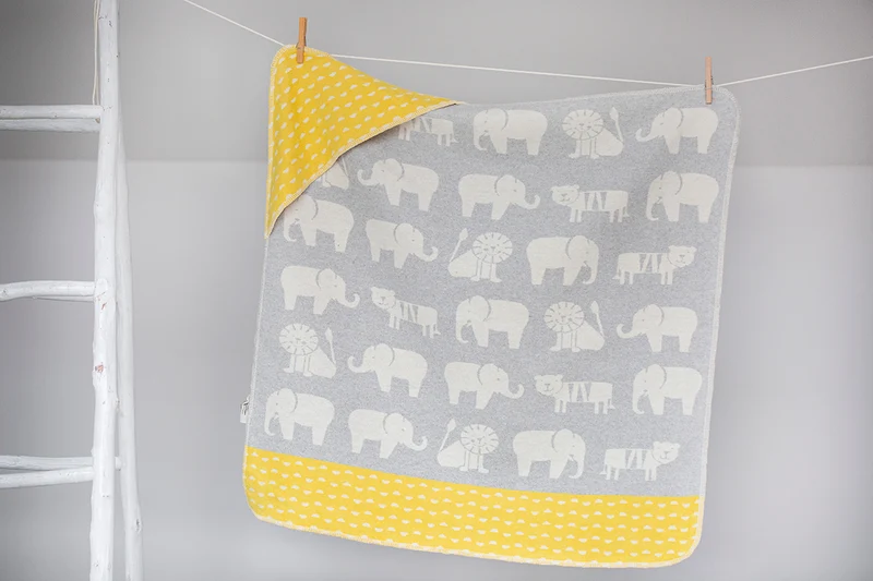 Decke Juwel mit Kapuze Zootiere 80/80 cm