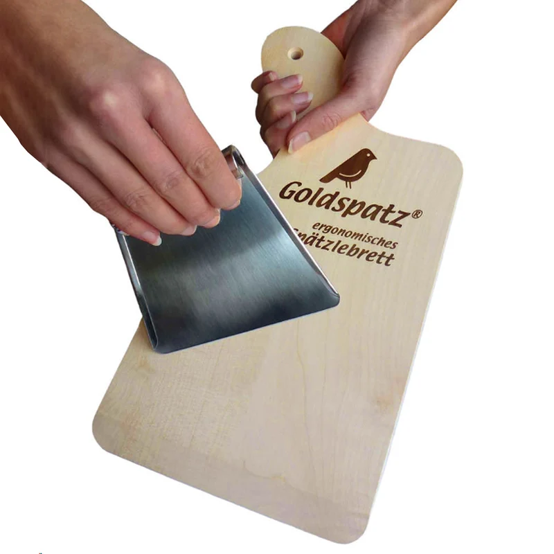 Goldspatz Ergonomisches Spätzlebrett mit Spätzleschaber, Edelstahl