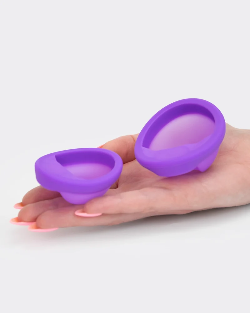 Menstruationsscheibe mit Mulde - 2er Set | inkl. Aufbewahrungsbeutel