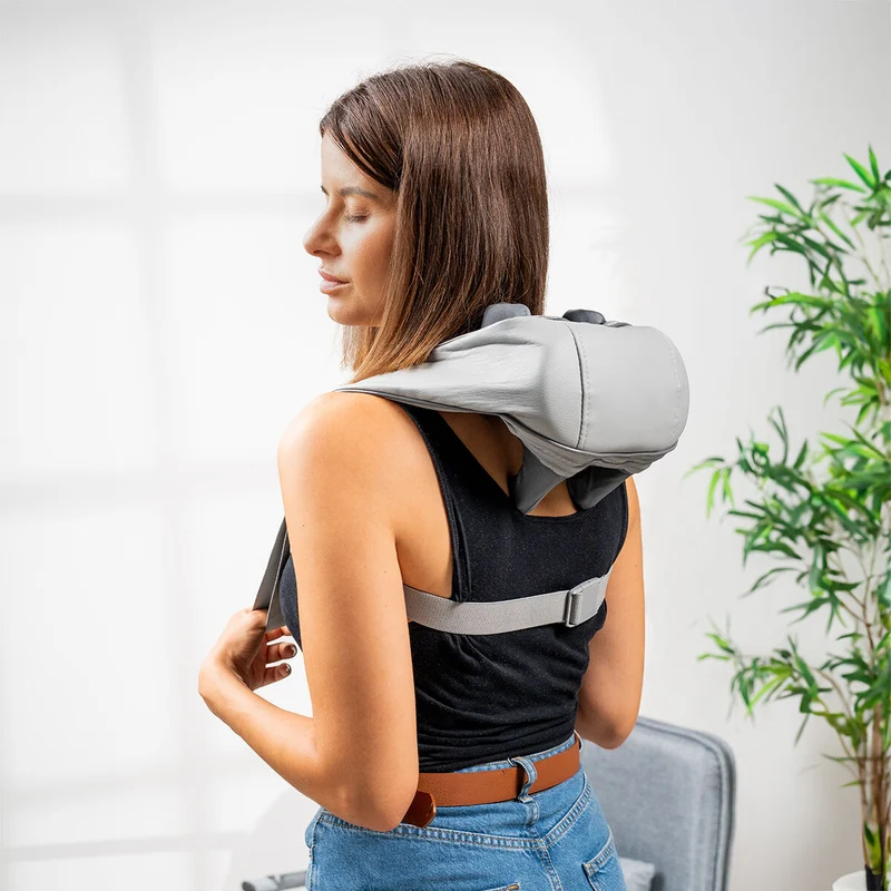 6D-Nacken- und Rückenmassagegerät wiederaufladbar Silax InnovaGoods KD