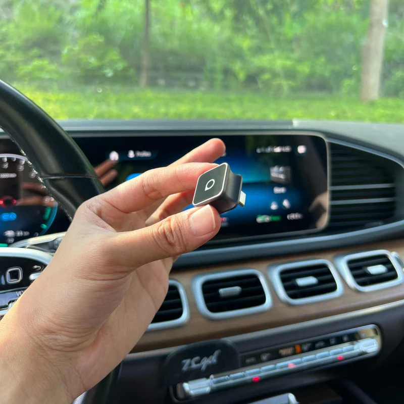 Cervora Mini Cube 3.0 – Wireless CarPlay & Android Auto Adapter