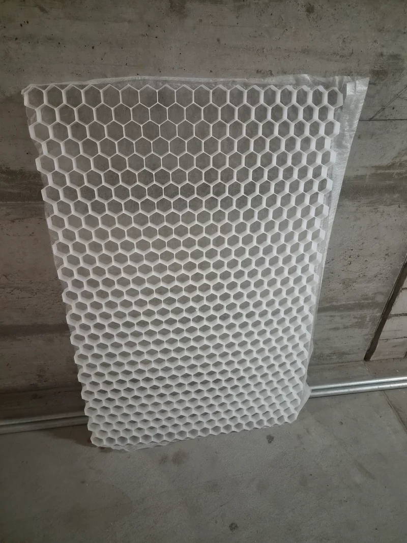 80 x FIGREX Kieswaben mit Geotextil / Rasengitter / Palette à 80 Platten 80 x 120 cm / Ab Lager Schweiz! - NEU & OVP