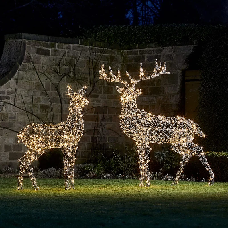 130 cm Harlow LED Rattan Rentier Figur Deer Timer Indoor und Outdoor Weihnachtsfigur Rentier Weihnachtsbeleuchtung Outdoor und Indoor Reindeer Outdoor Weihnachtsdekoration Outdoor
