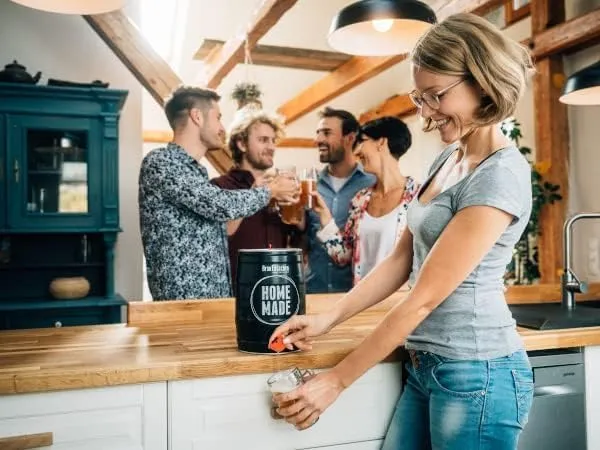 DIY Bierbrauen Set | Pils in 5 Liter Barrel | Bereit in 7 Tagen | Perfektes Geschenk! / NEU & OVP!