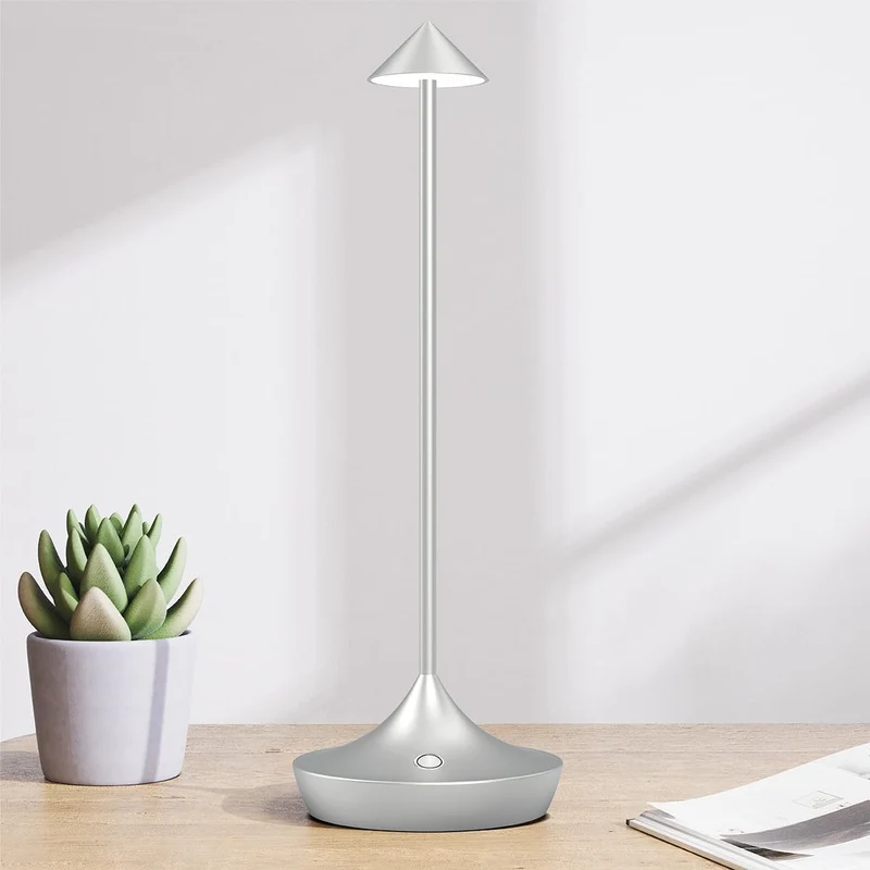 LED-Batterie Tischlampe Drahtloses , modernem Aluminium Dimmable Wireless Tischlampe 6000 mAh, wasserdicht, Tischlampen wiederaufladbar für Innen-Aussentisch Tisch Restaurant