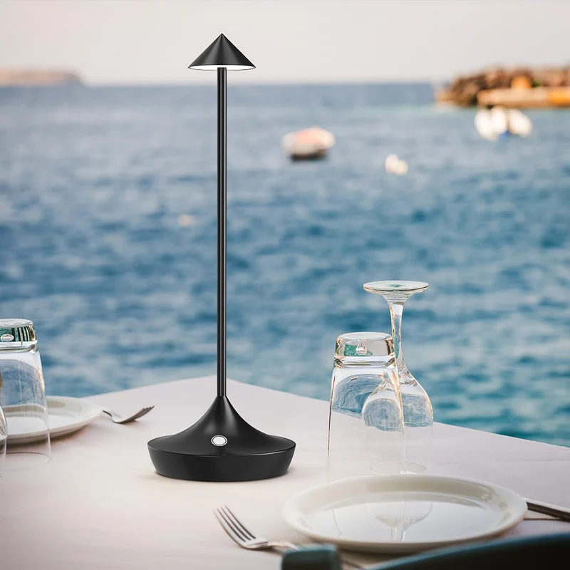 LED-Batterie Tischlampe Drahtloses , modernem Aluminium Dimmable Wireless Tischlampe 6000 mAh, wasserdicht, Tischlampen wiederaufladbar für Innen-Aussentisch Tisch Restaurant