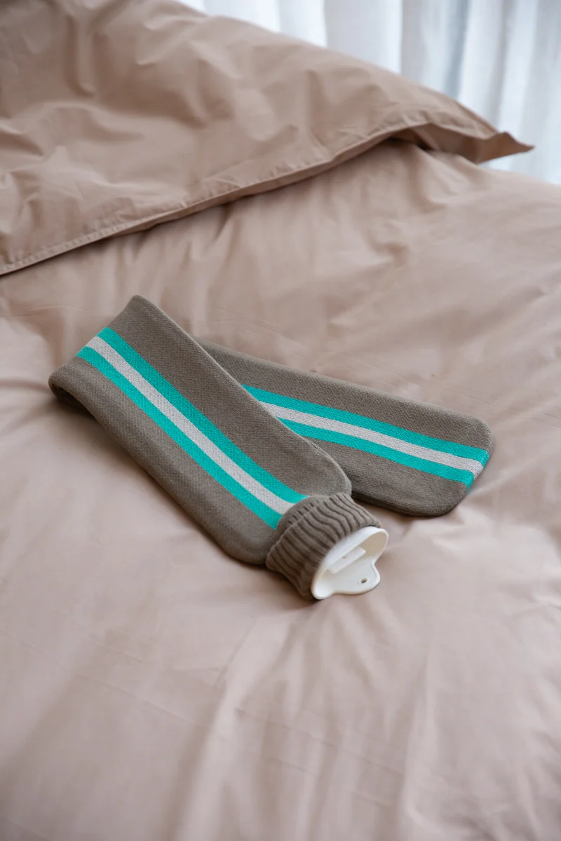 XL Warmwaterkruik College Taupe