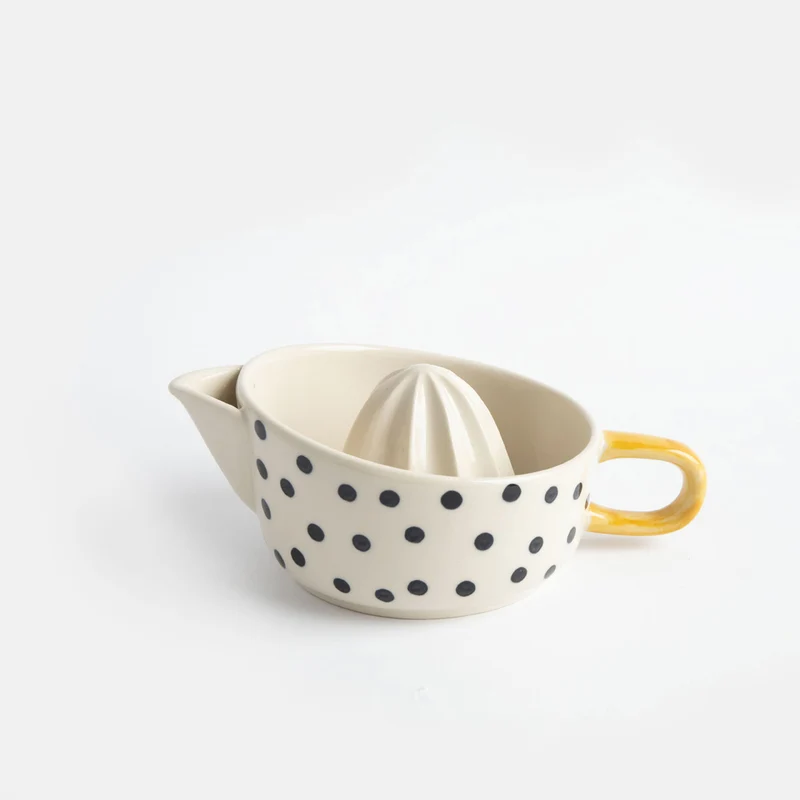 Mono Dots Lemon Squeezer