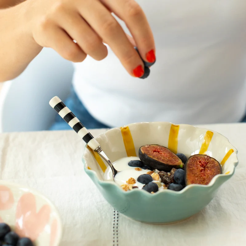 Blue Scallop Edge Cereal Bowl